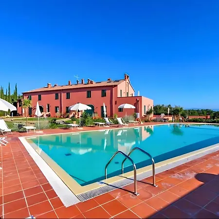 Golden View Apartment With Pool *